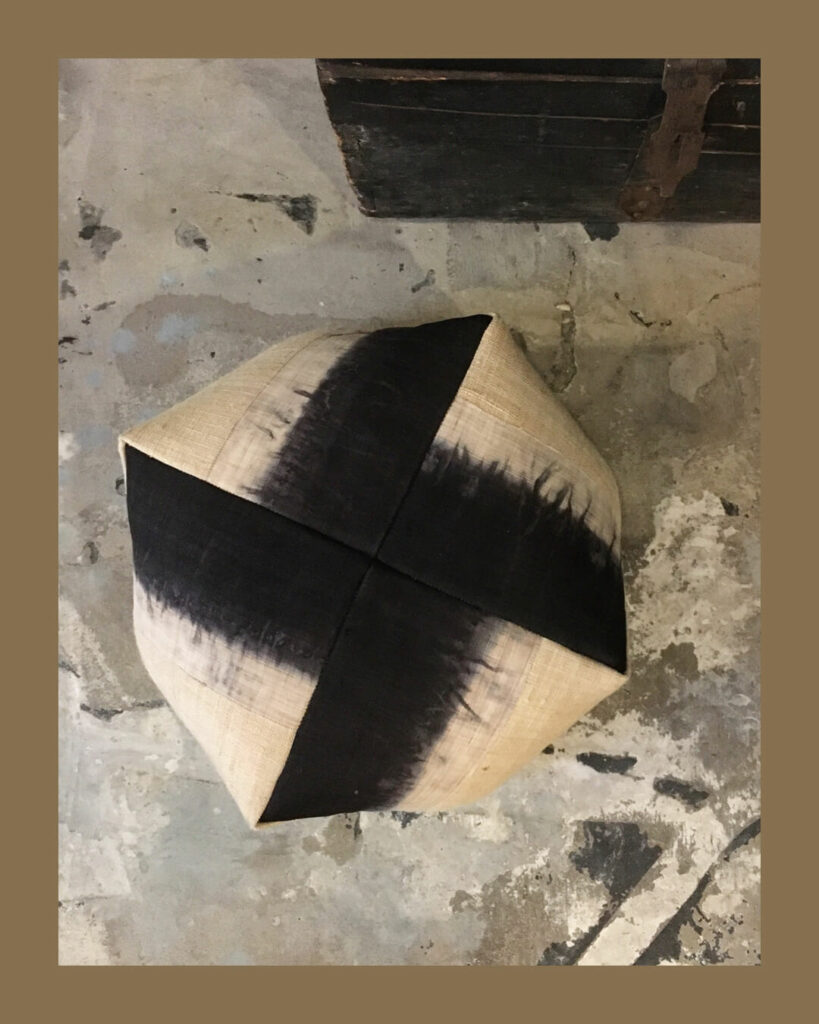 zabuton-logwood-and-iron-shibori